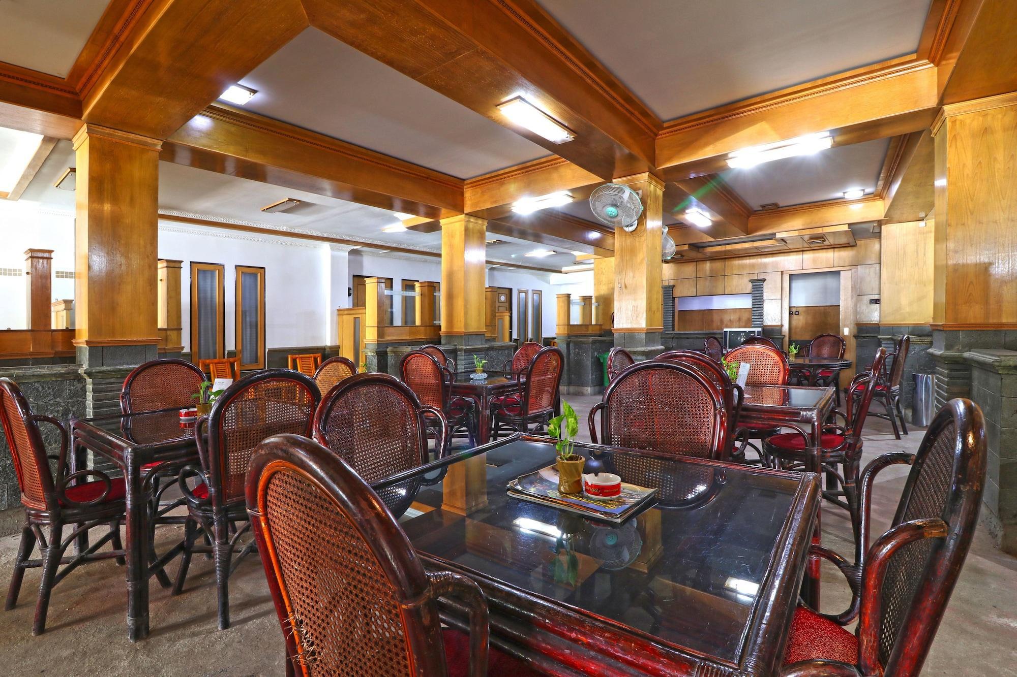 Hotel Sas Syariah Банджармасин Экстерьер фото