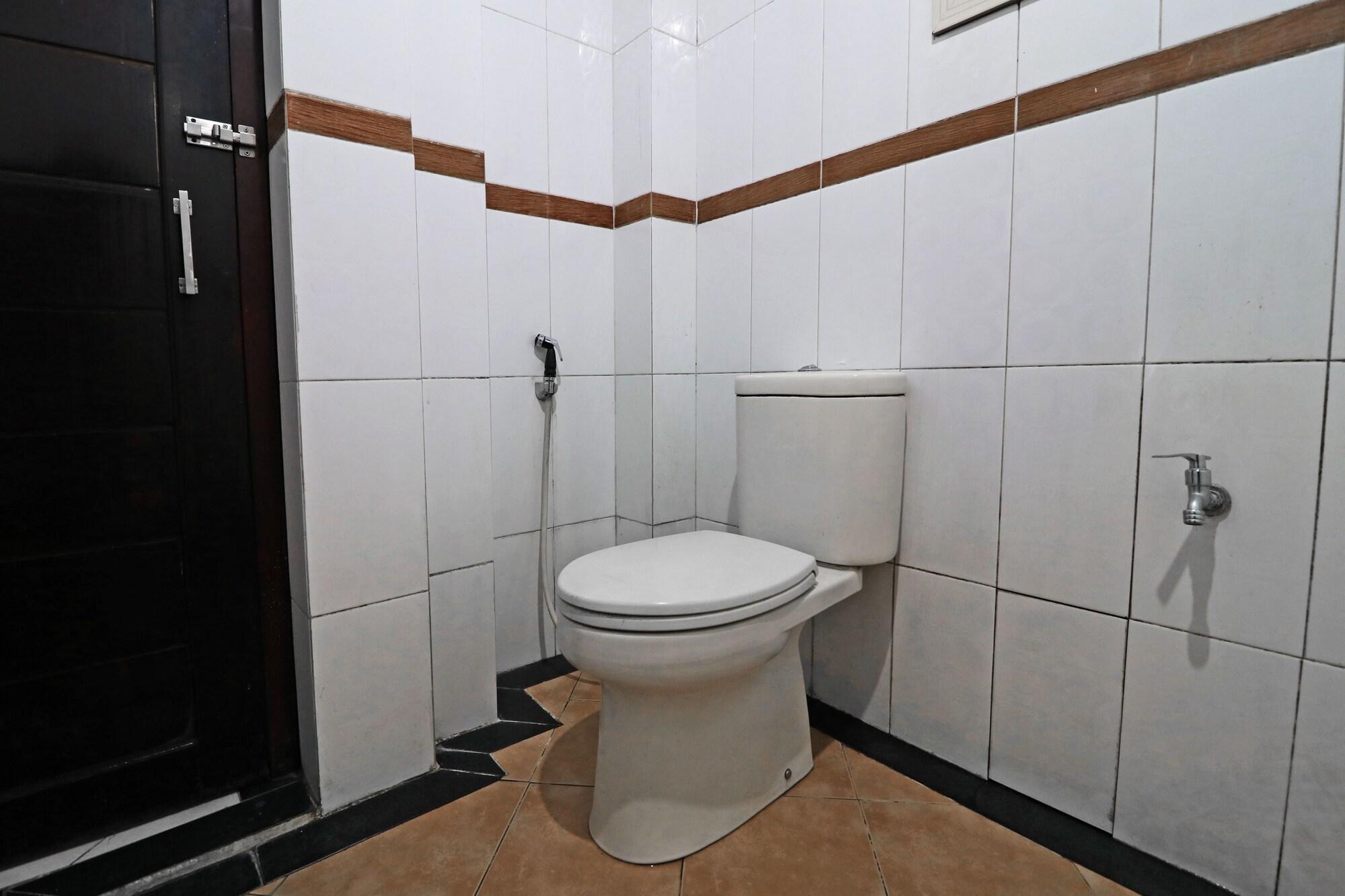 Hotel Sas Syariah Банджармасин Экстерьер фото